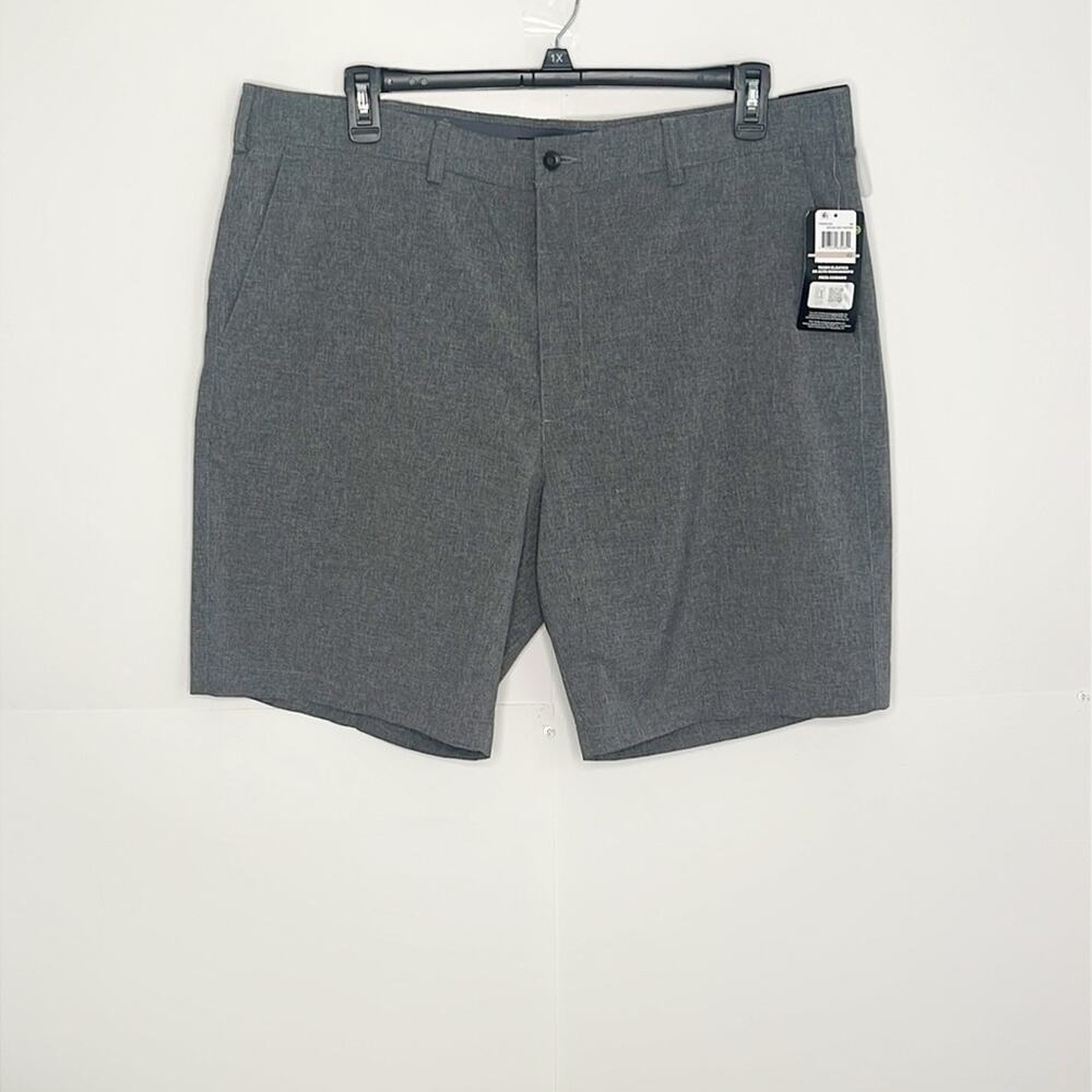 Mens PGA Tour Shorts Size 42